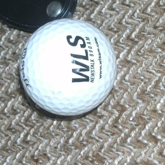 Unique Roe Conn & Garry Meier Collectible WLS Radio Golf Ball Promo Item - Picture 4 of 8